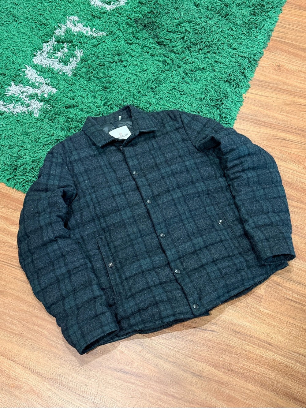 Moncler - Bastille Giubbotto - Grey/Green - Size M - Preowned